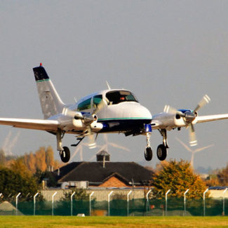 Cessna310J